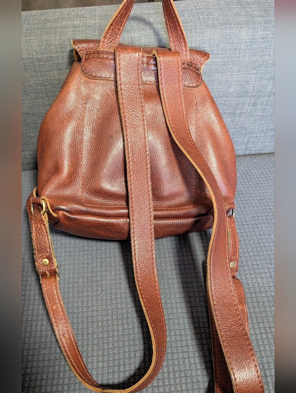 Portland Leather Drawstring Backpack - Picture 4 of 4